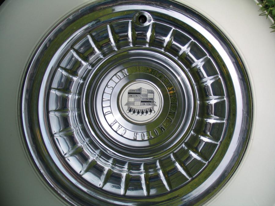  Cadillac Series 62 Hardtop Coupe 1959 года  (фото 8 из 10)